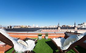 Historic Penthouse Plaza Mayor In Madrid